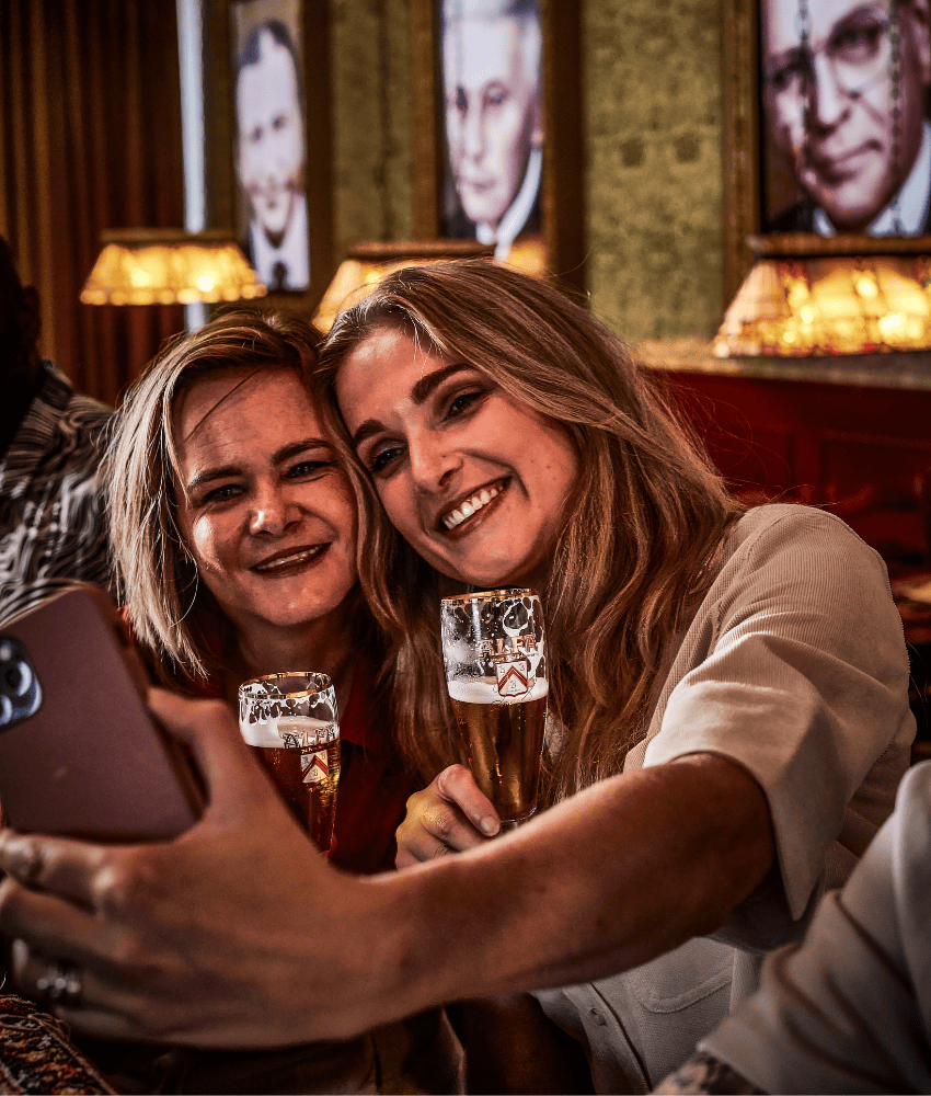 vrouwen uitje proeflokaal 1870 Alfa Bierbrouwerij